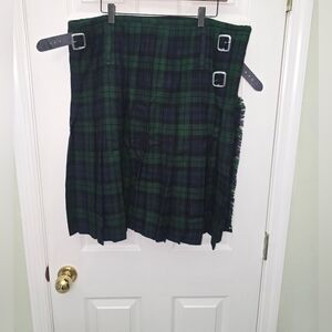 ClassicTartan Kilt with Buckle Accents NWT Unisex
